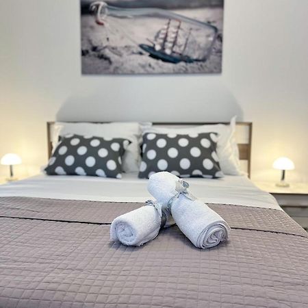 Apartments T&T Трогир Екстериор снимка