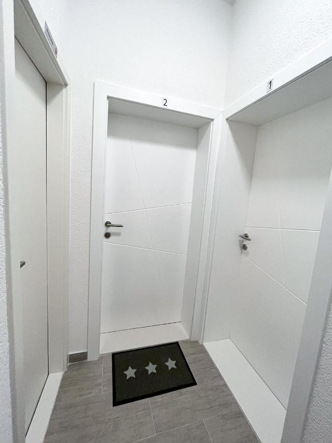 Apartments T&T Трогир Екстериор снимка