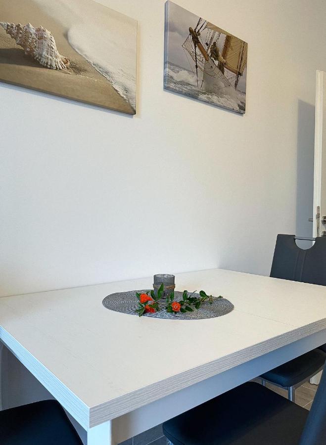 Apartments T&T Трогир Екстериор снимка