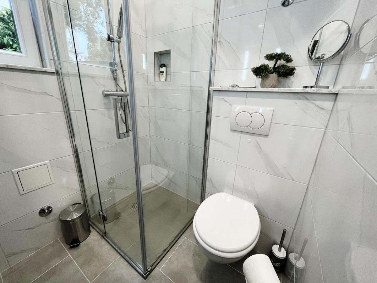 Apartments T&T Трогир Екстериор снимка